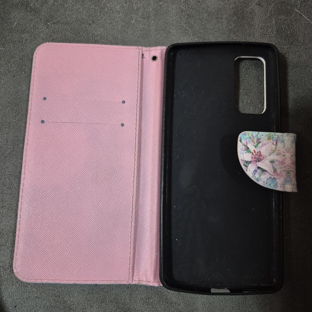 Phone case - Picture 3 of 3